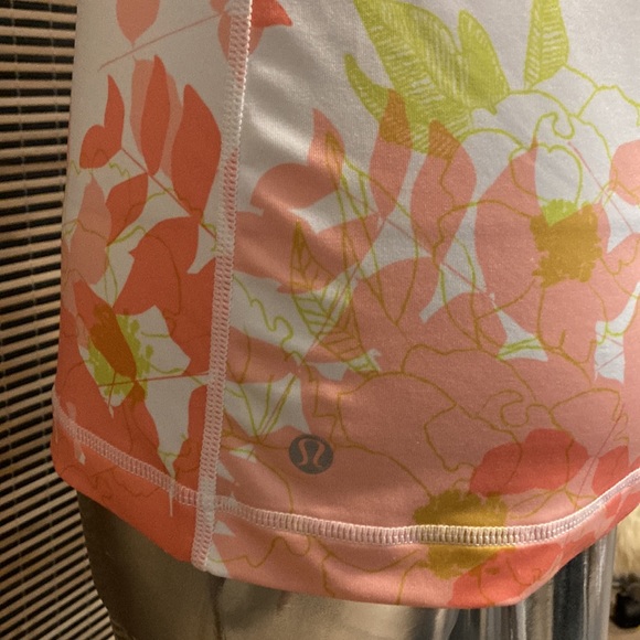 Lululemon Floral Tank Top - Picture 2 of 7